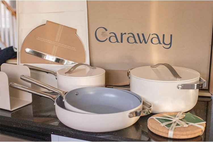 GreenPan vs Caraway — Battle of the Healthy Nonstick Brands